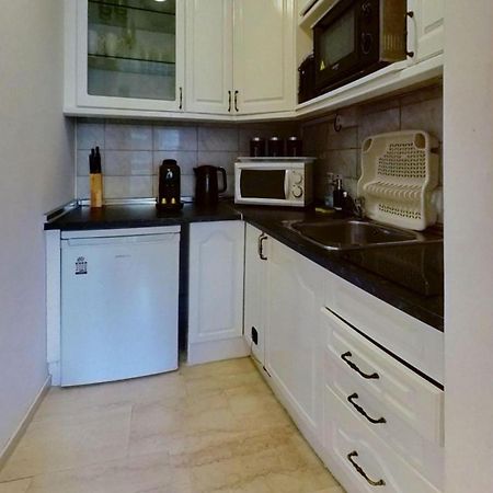 New With Ac Central Suites With Pool Access And Squash Courts! Sleeps Family Or 4 Guests Gibraltar Exteriér fotografie
